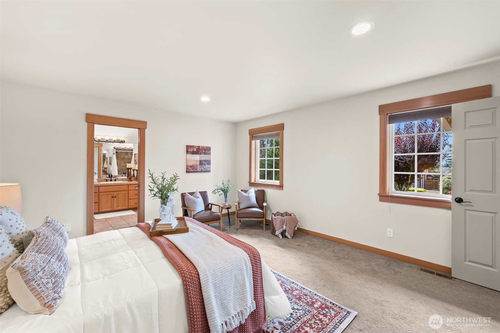 140 E Sterling Drive