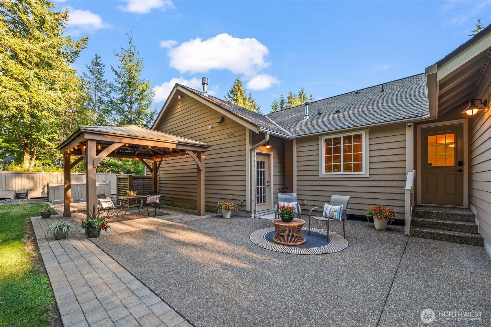 140 E Sterling Drive