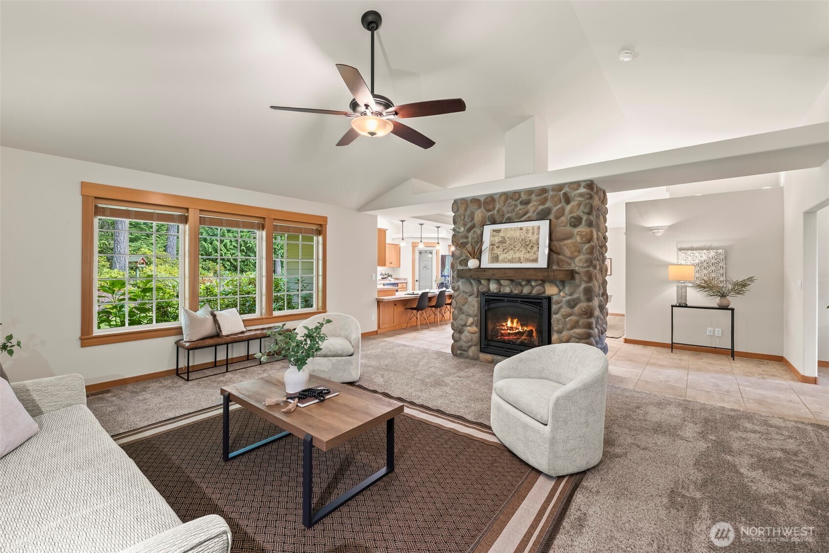 140 E Sterling Drive