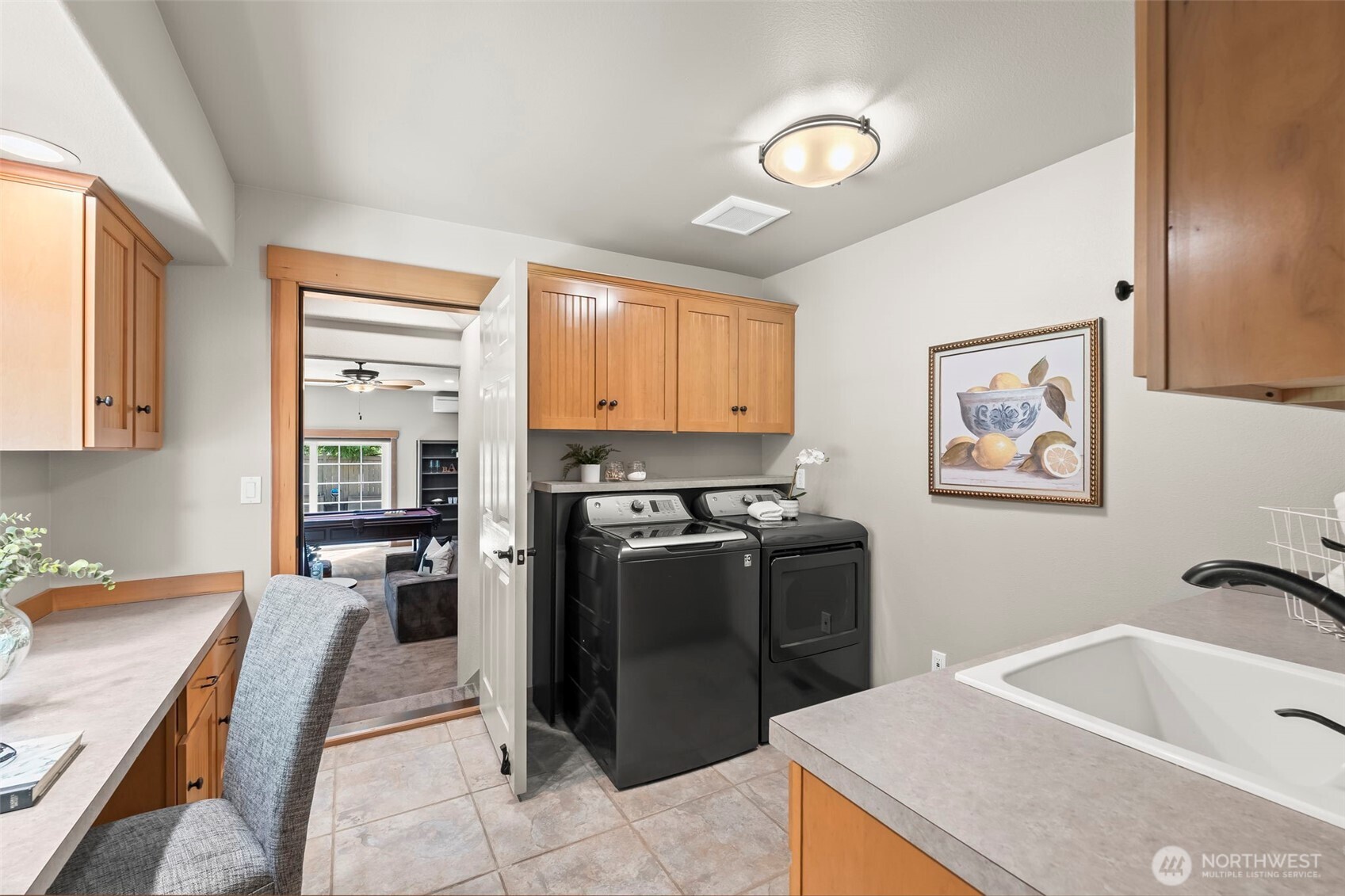 140 E Sterling Drive