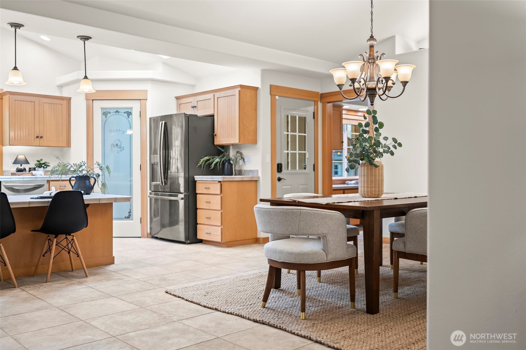 140 E Sterling Drive