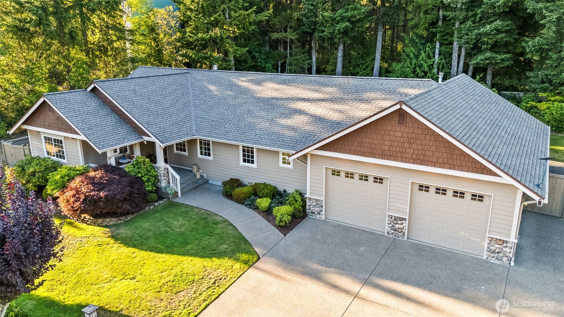 140 E Sterling Drive