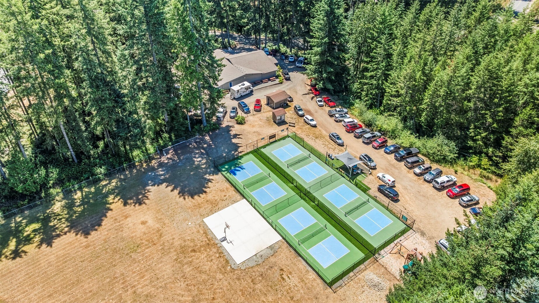 220 E Olympic Drive