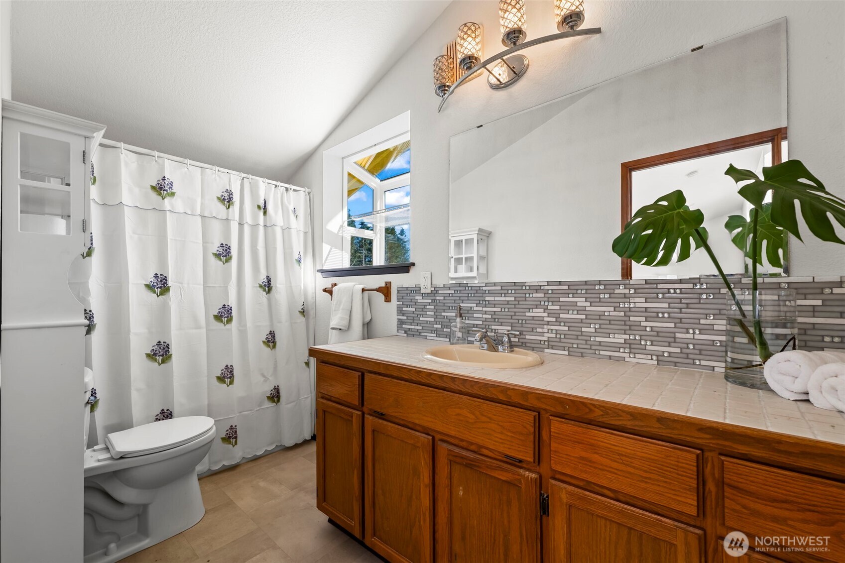 220 E Olympic Drive