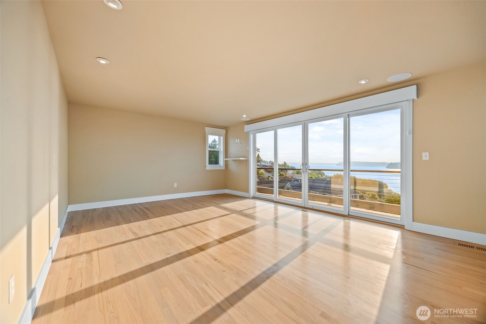 3619 Brookside Way W