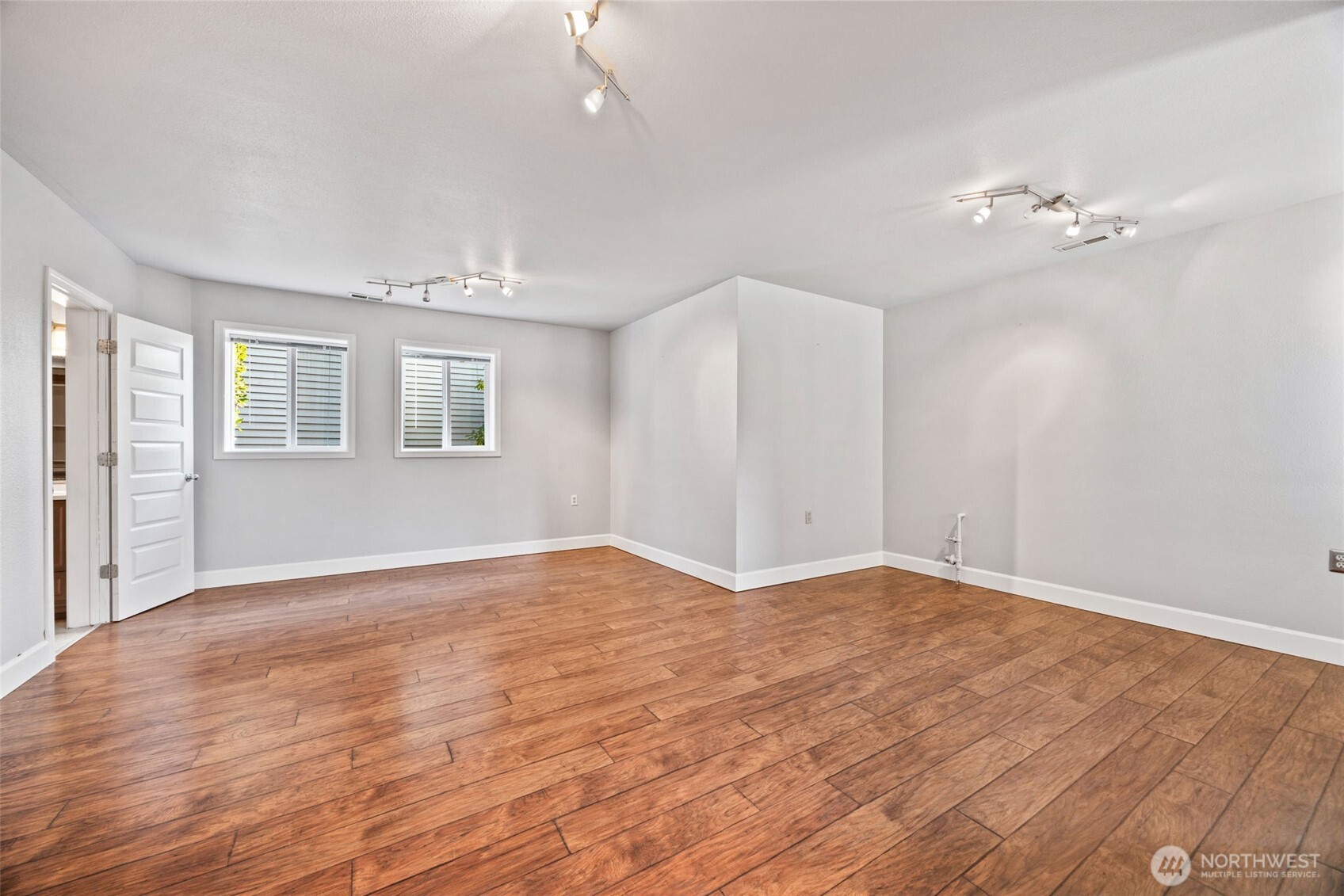 3619 Brookside Way W