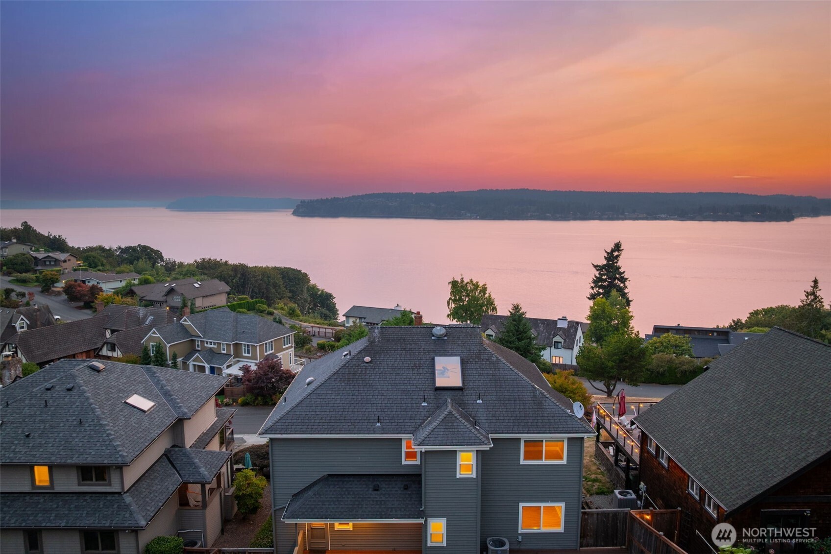 3619 Brookside Way W