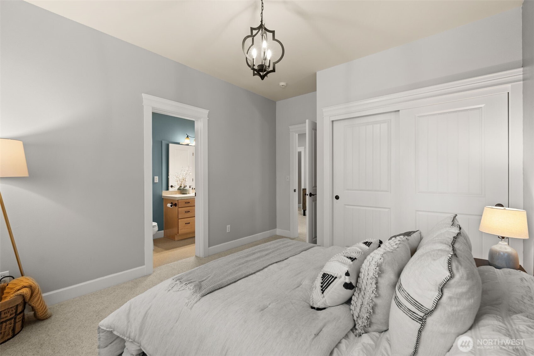 9207 158th Street Ct NW