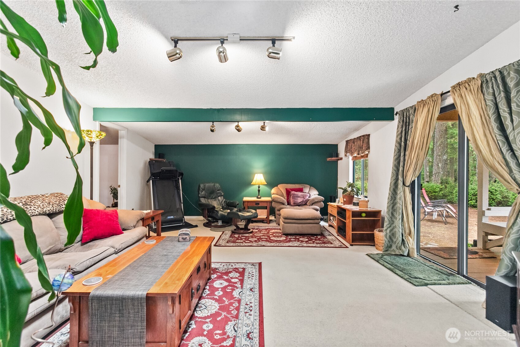 91 E Jack Pine Lane