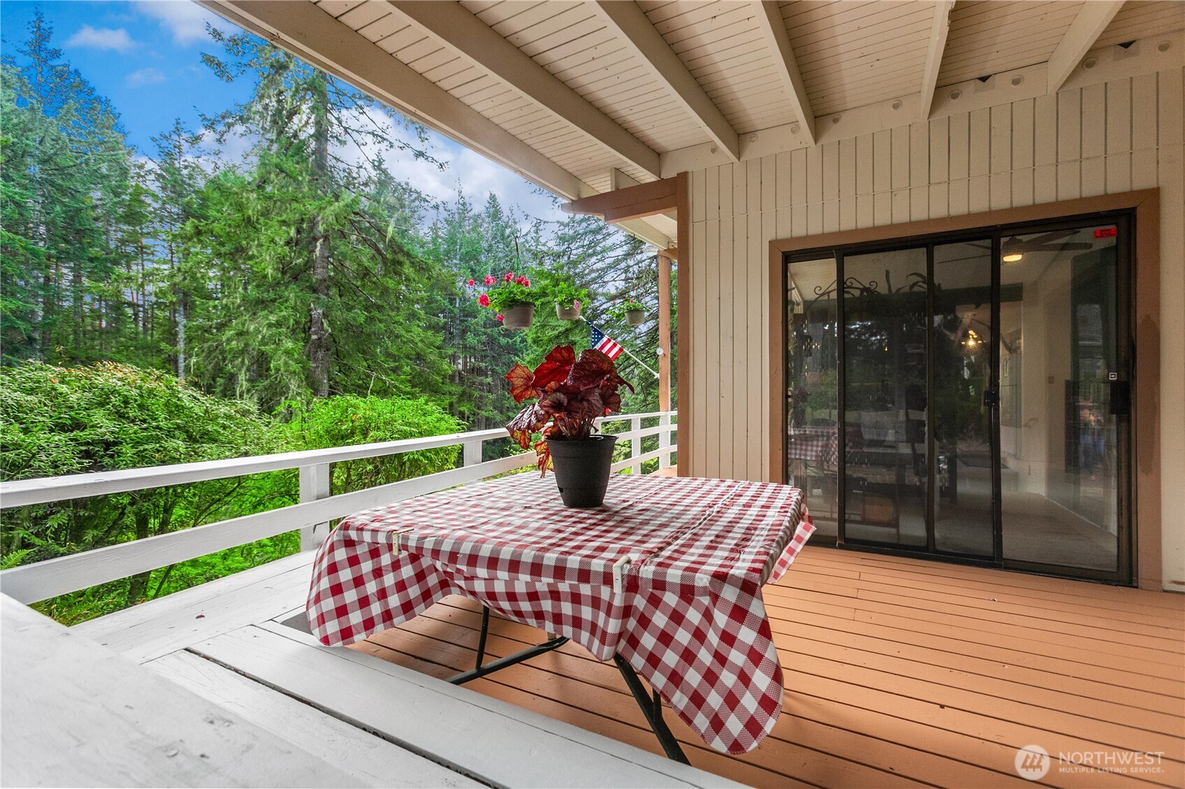 91 E Jack Pine Lane