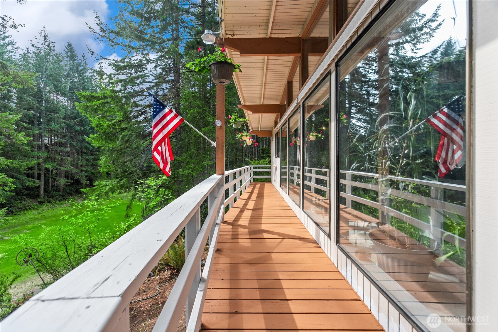 91 E Jack Pine Lane