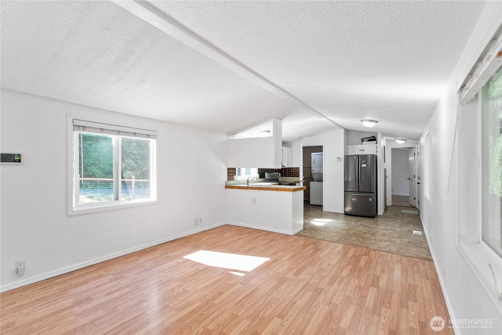 81 E Cedar Grove Lane