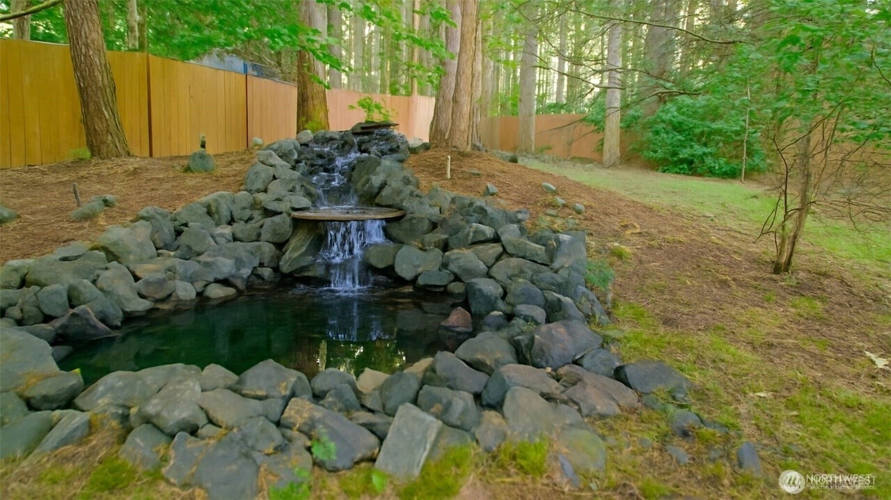 9446 Marlbrook Loop SE