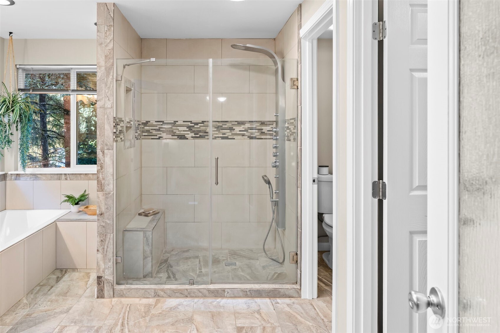 9446 Marlbrook Loop SE