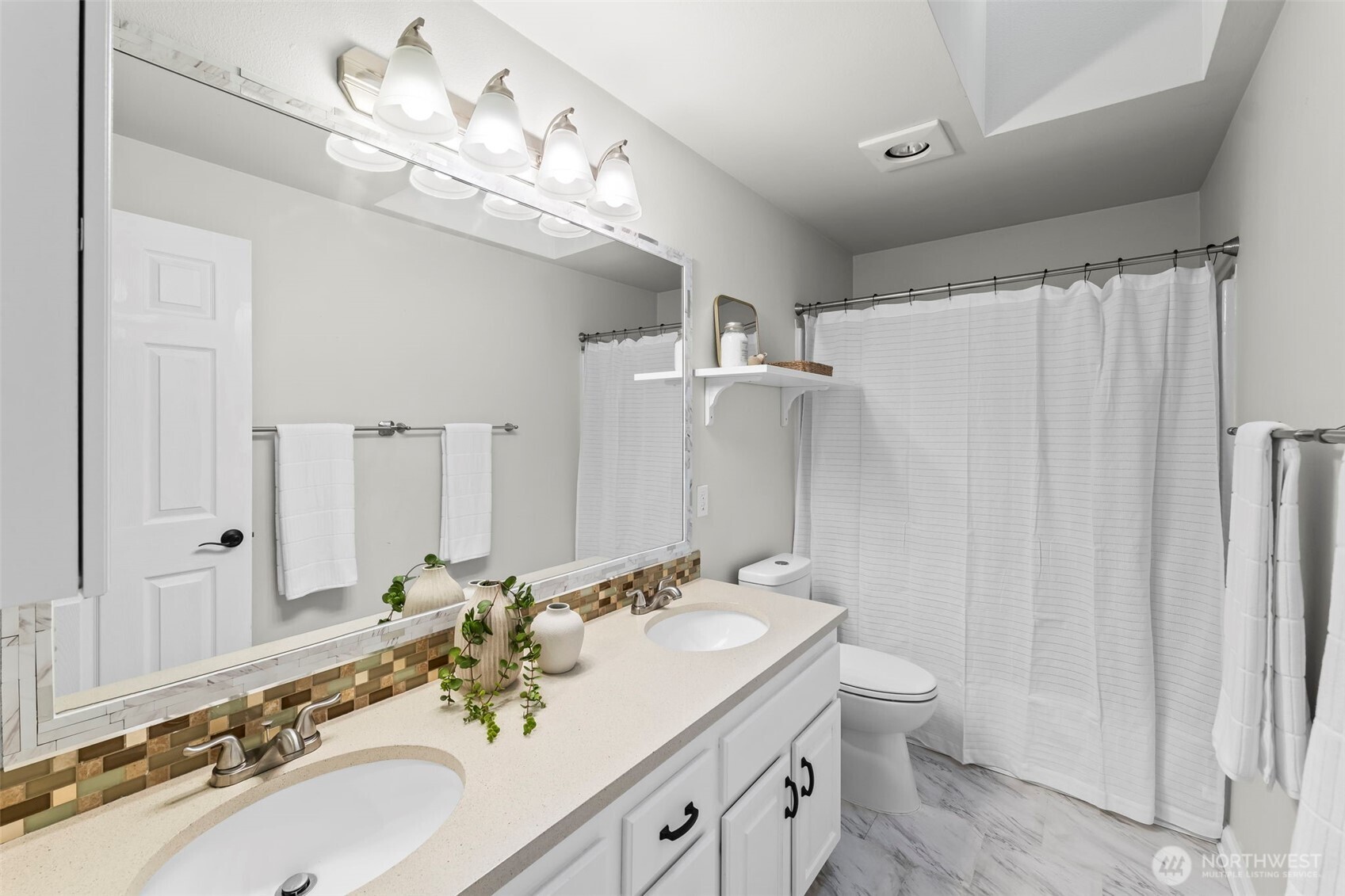 9446 Marlbrook Loop SE