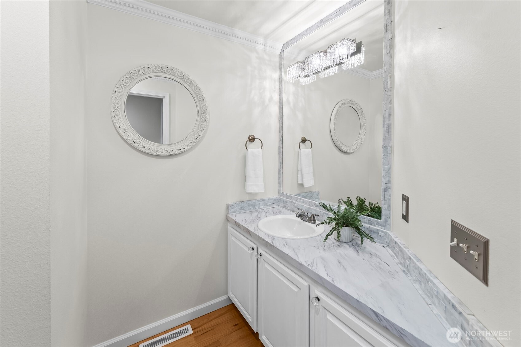 9446 Marlbrook Loop SE