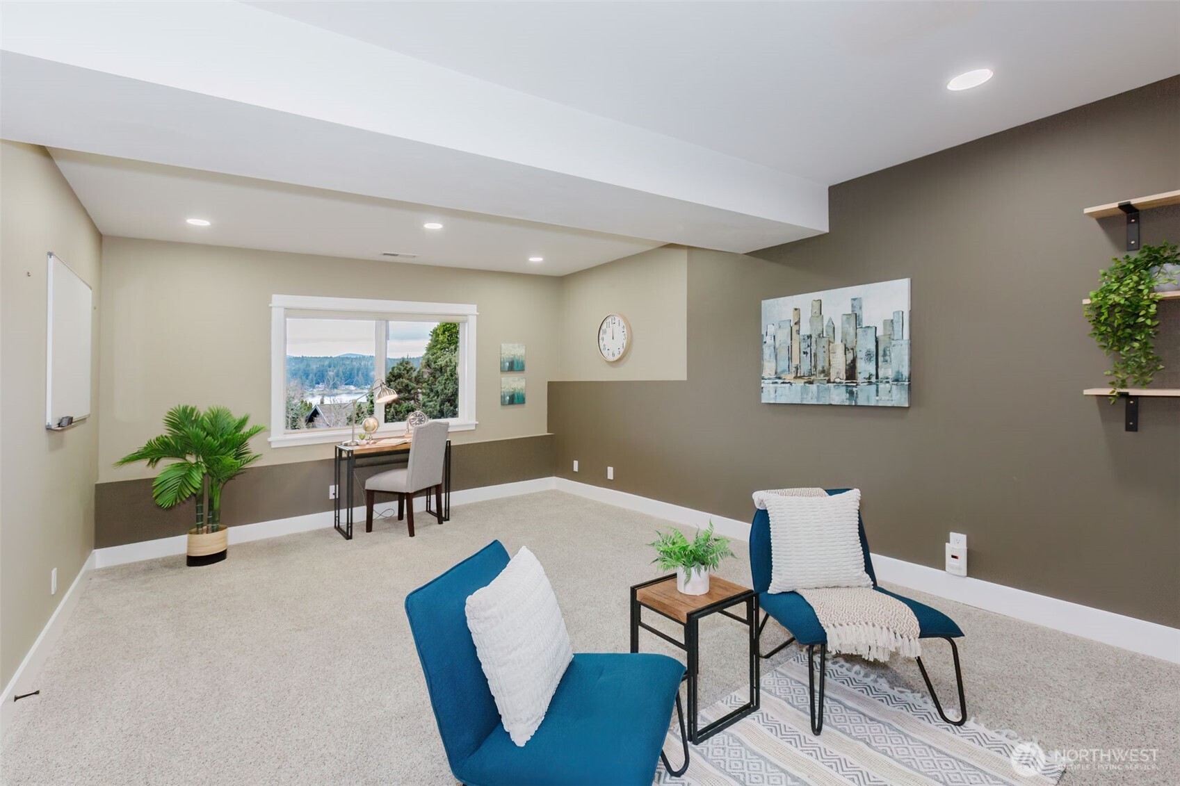 1404 Eastlake Drive