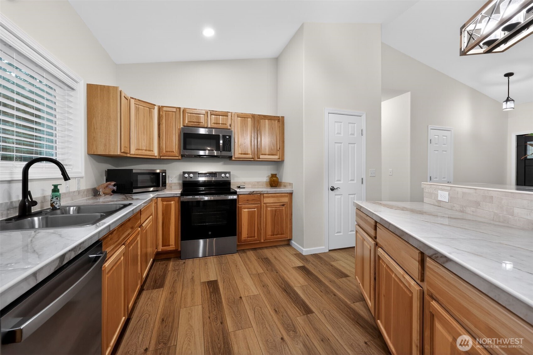 148 E Fox Run Lane