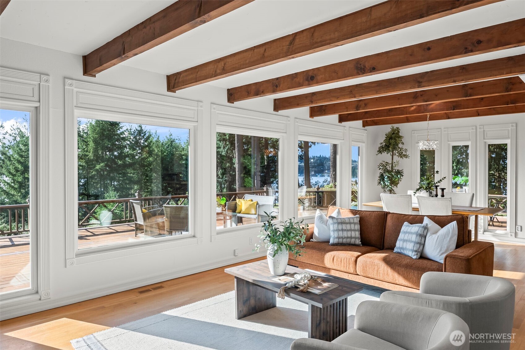 6684 Cromwell Beach Drive NW