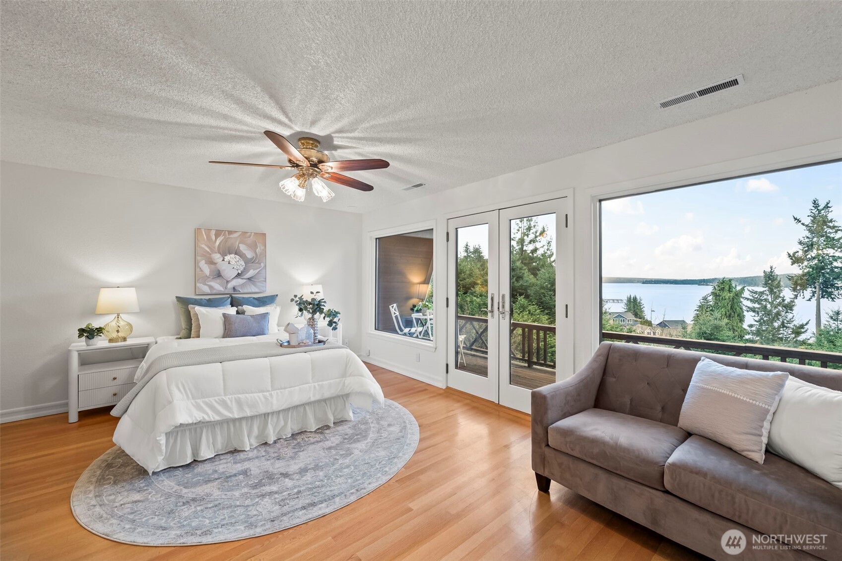 6684 Cromwell Beach Drive NW