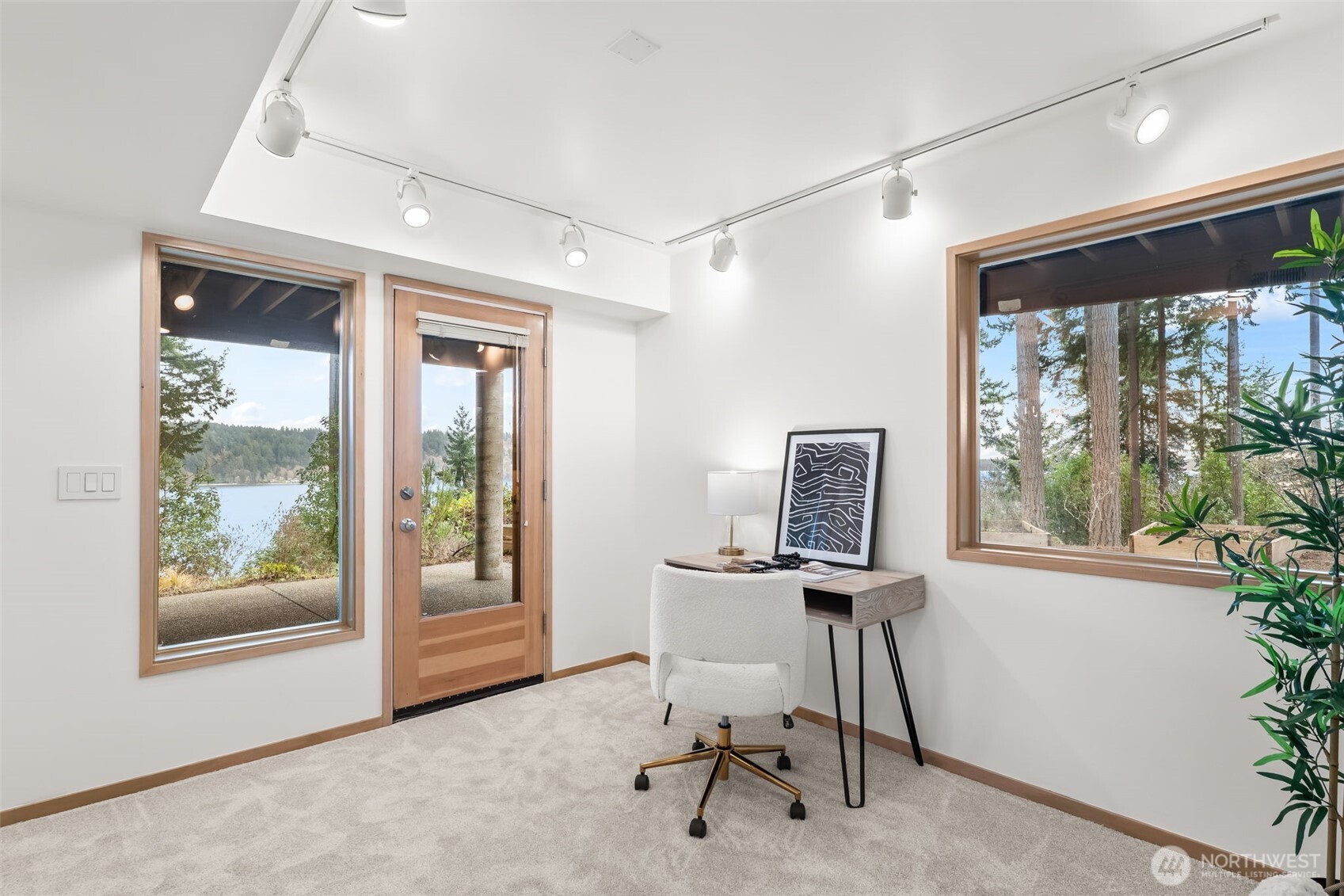 406 123rd Street Ct NW