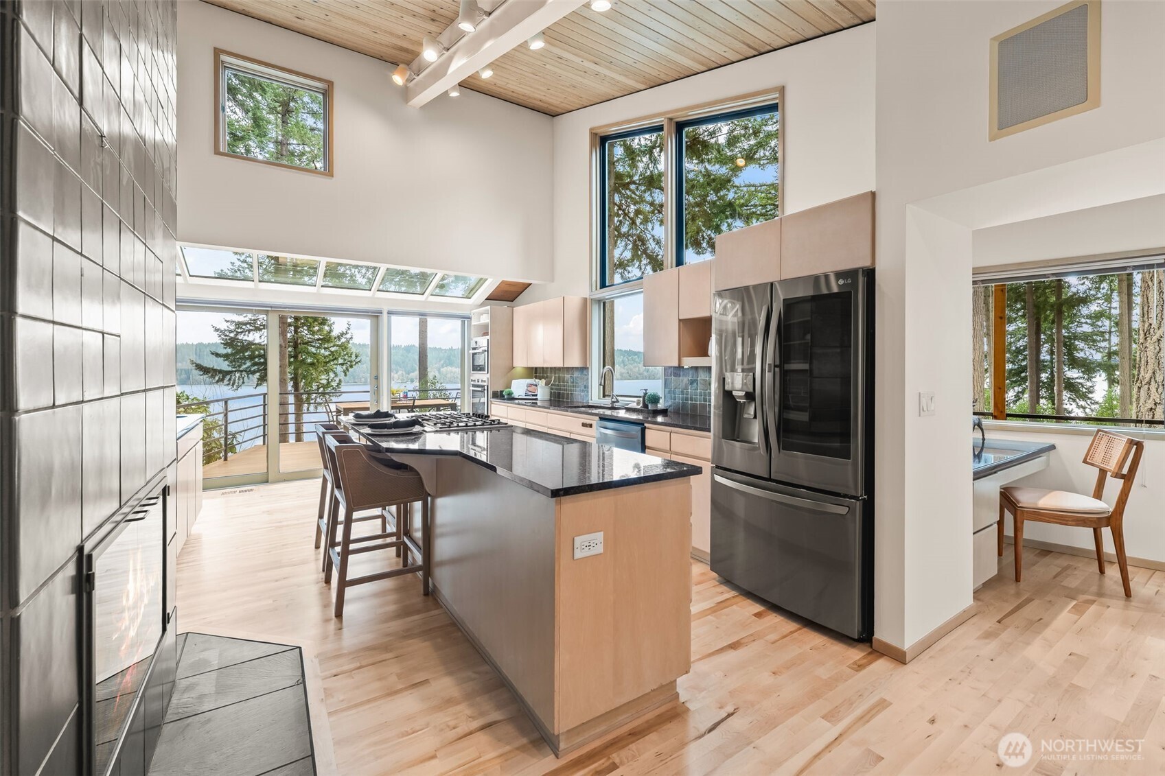 406 123rd Street Ct NW