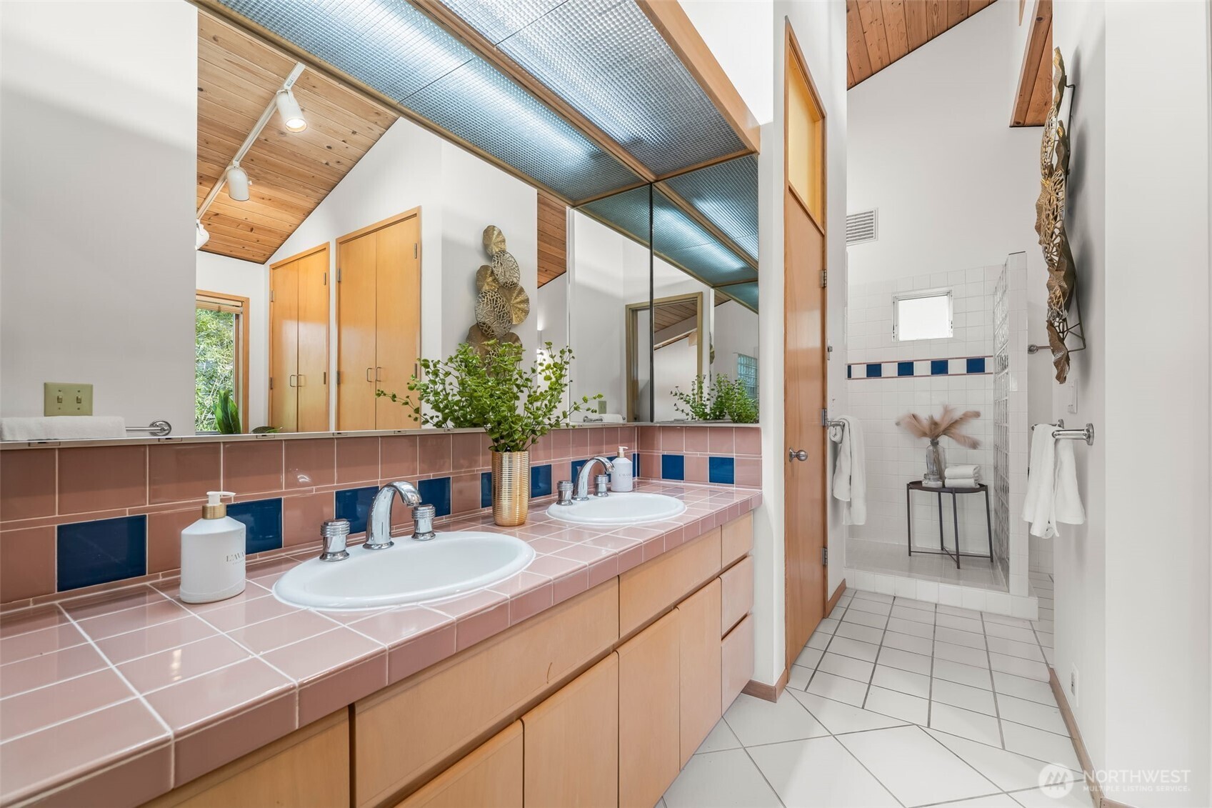 406 123rd Street Ct NW