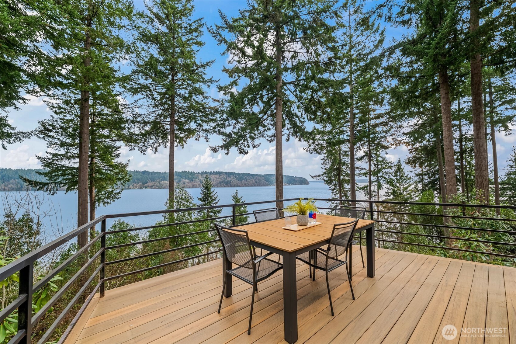 406 123rd Street Ct NW