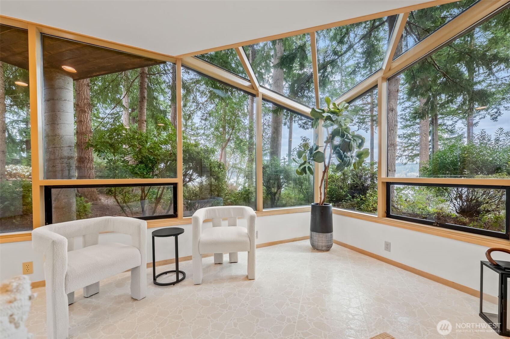 406 123rd Street Ct NW