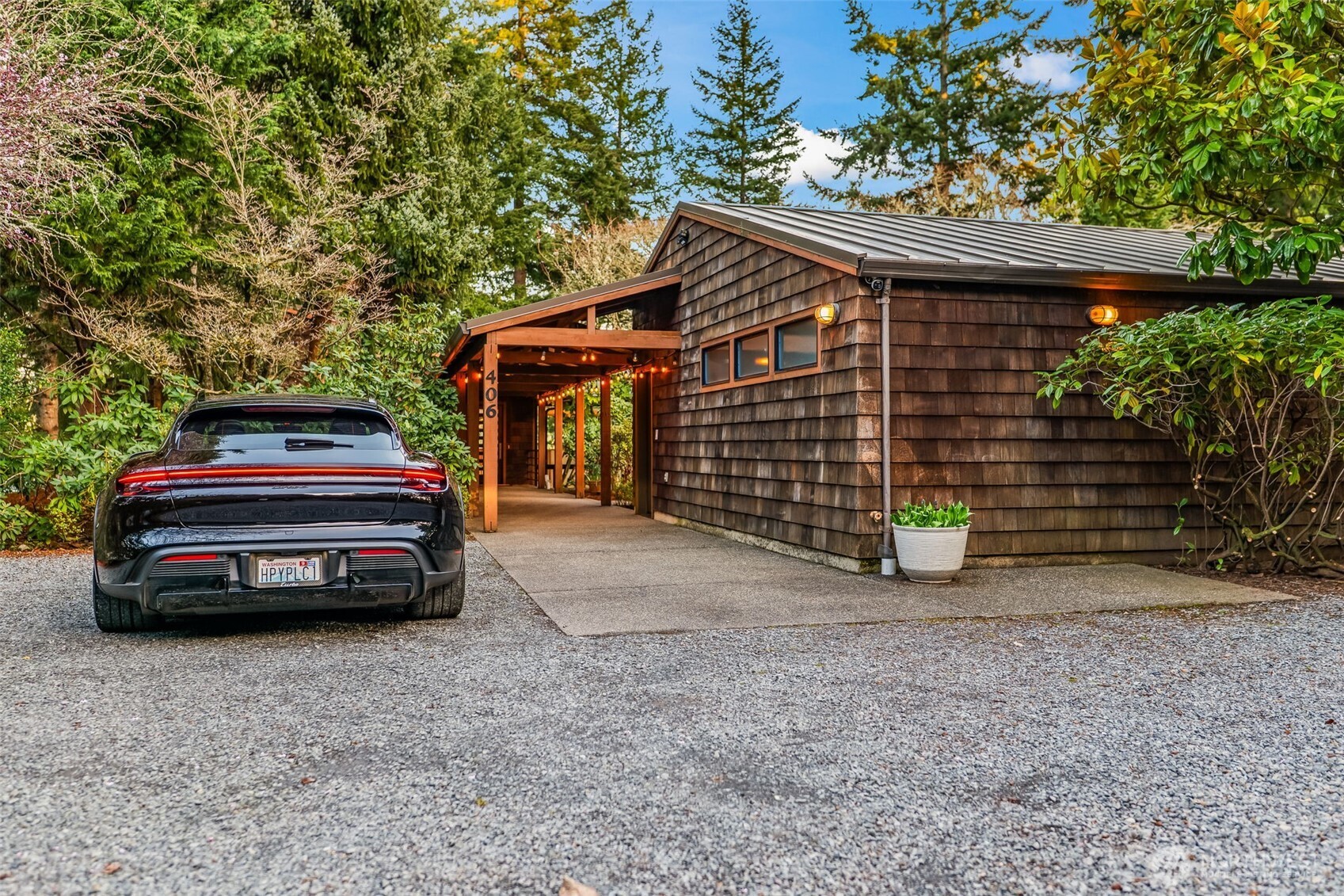 406 123rd Street Ct NW