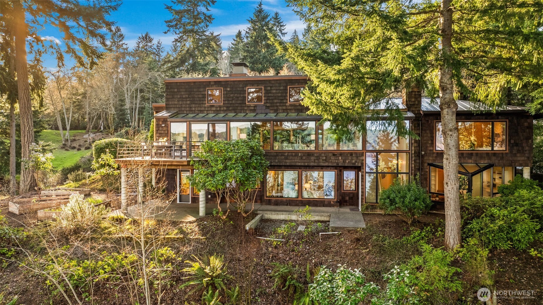 406 123rd Street Ct NW