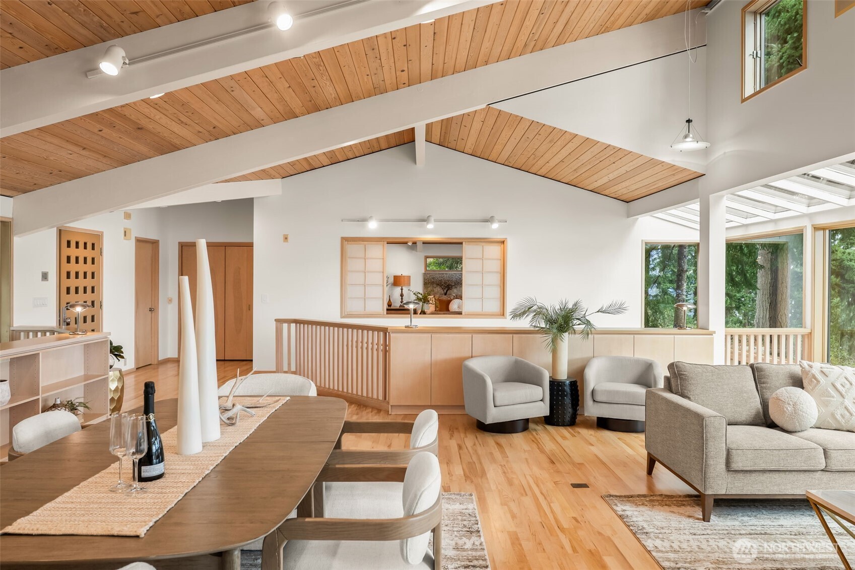 406 123rd Street Ct NW