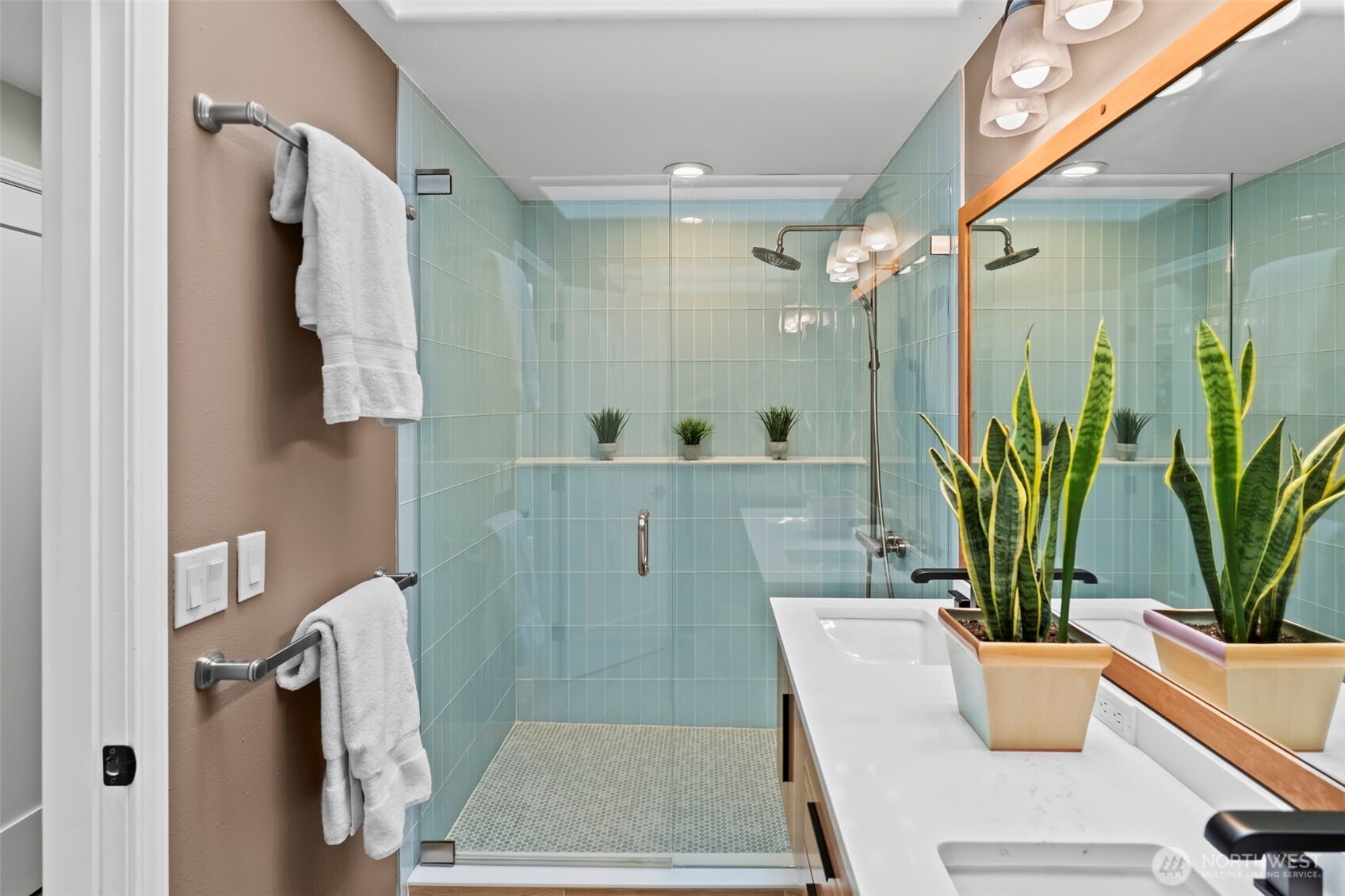 3139 Soundview Court