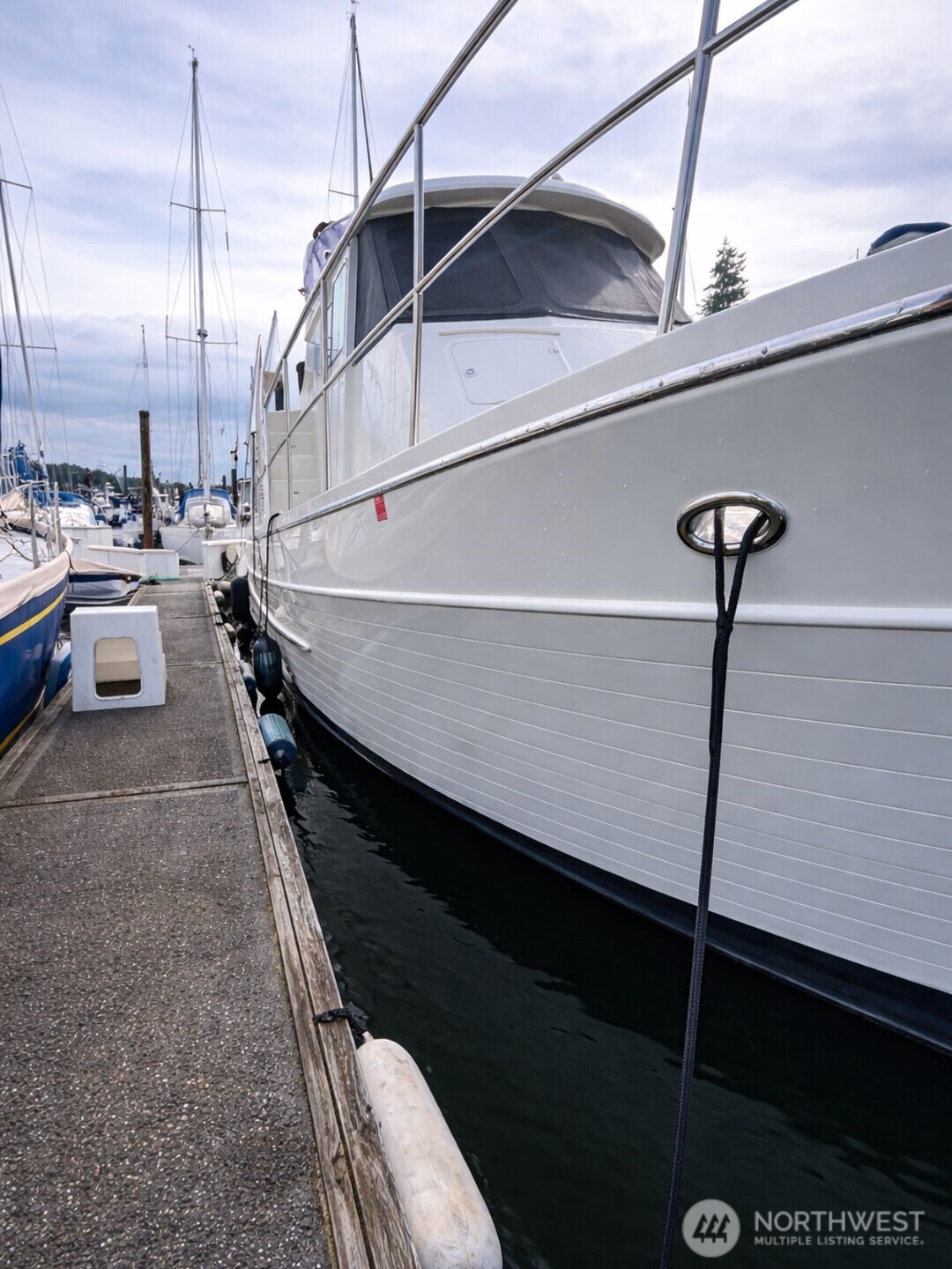 3901 Harborview Drive Unit: B-10