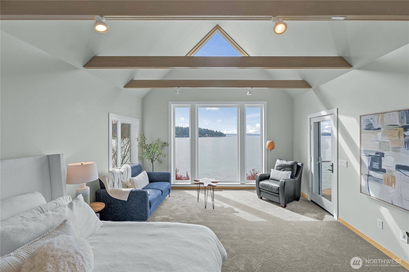 11211 194th Avenue NW