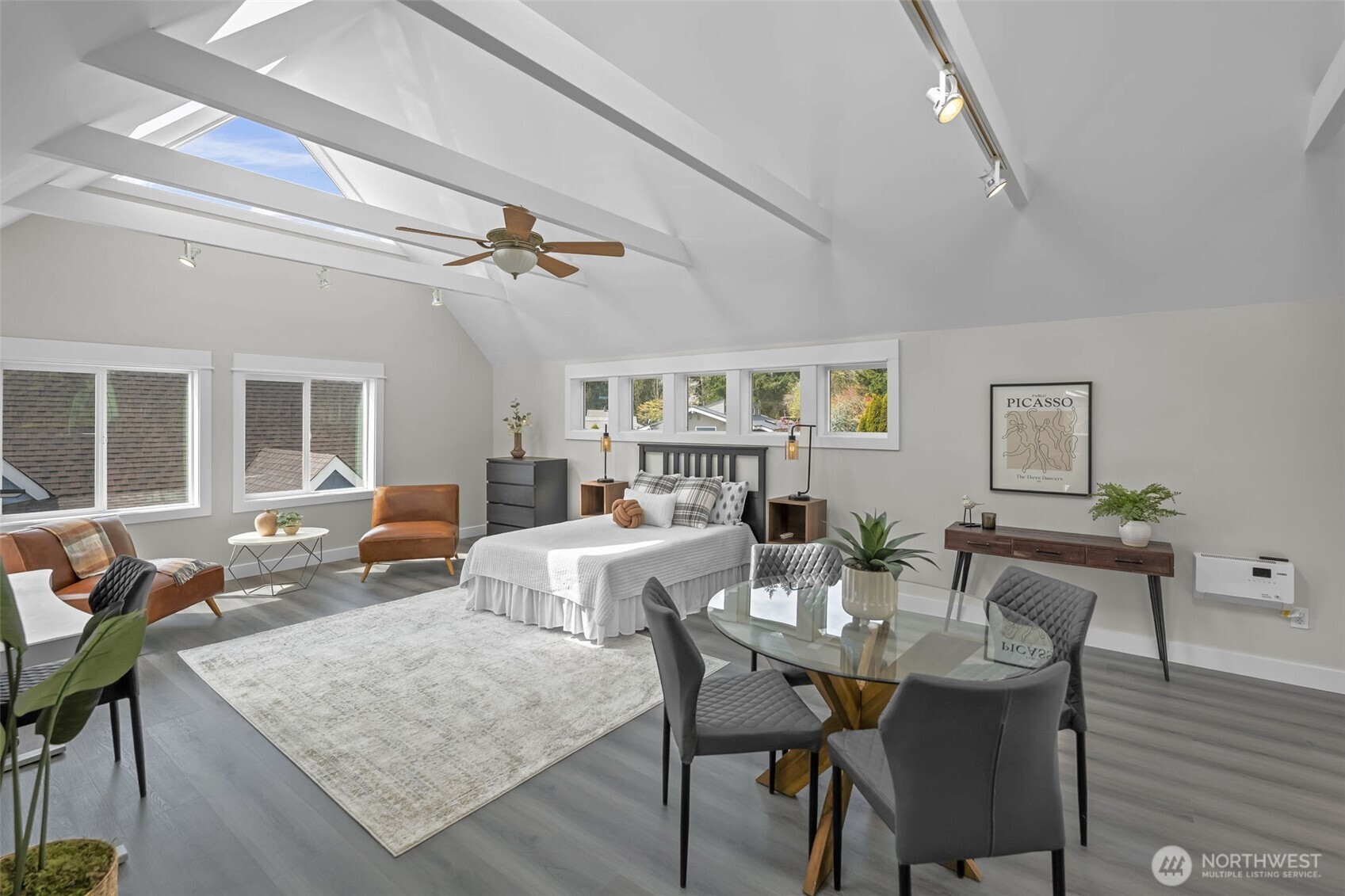 11211 194th Avenue NW