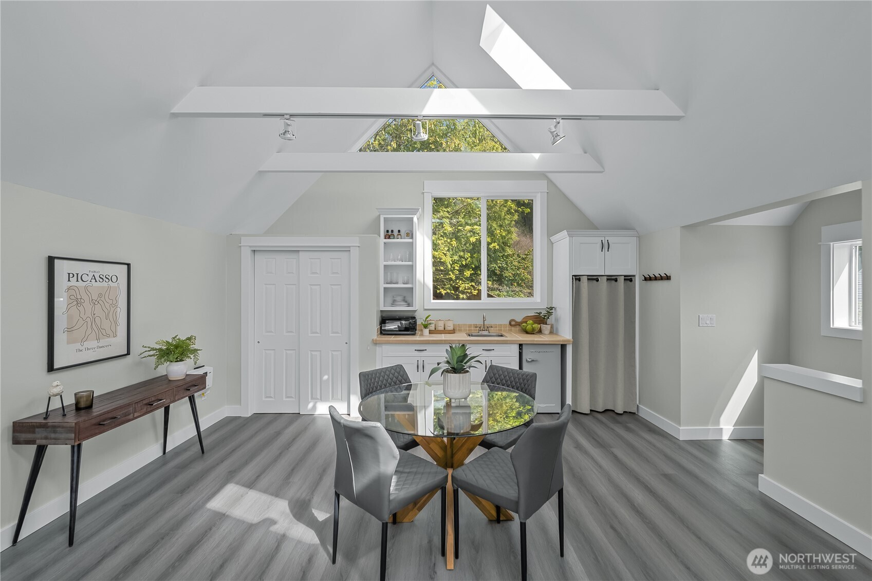 11211 194th Avenue NW