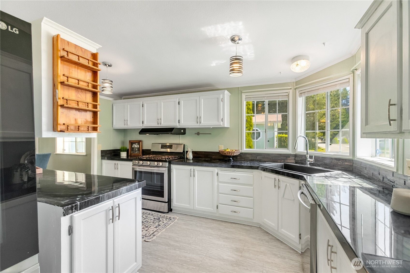 2019 SE Richmond Lane