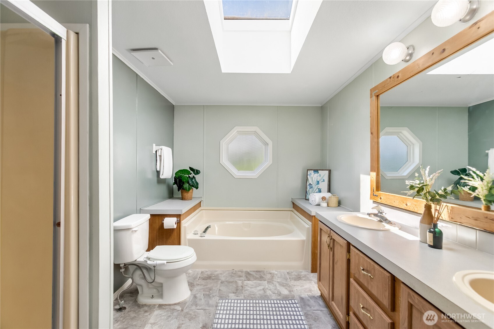 2019 SE Richmond Lane