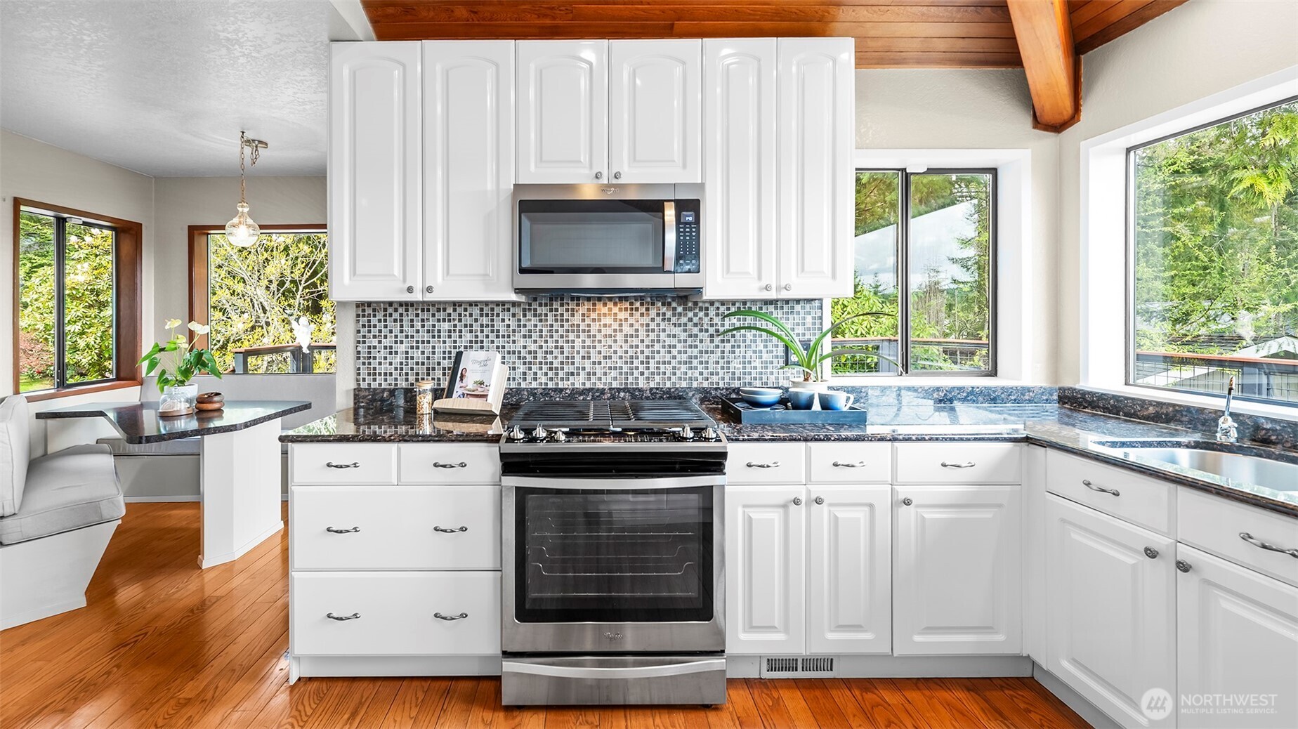 14581 NW Honeyhill Loop