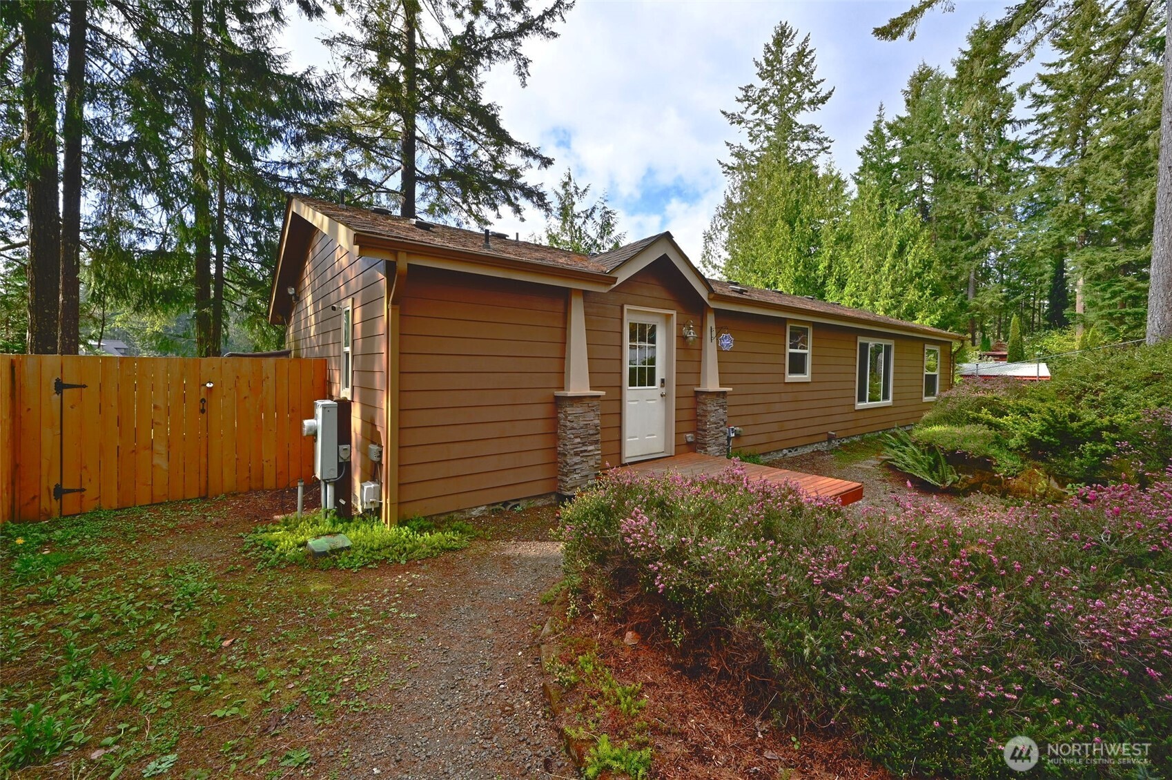 11598 Alpine Drive SW