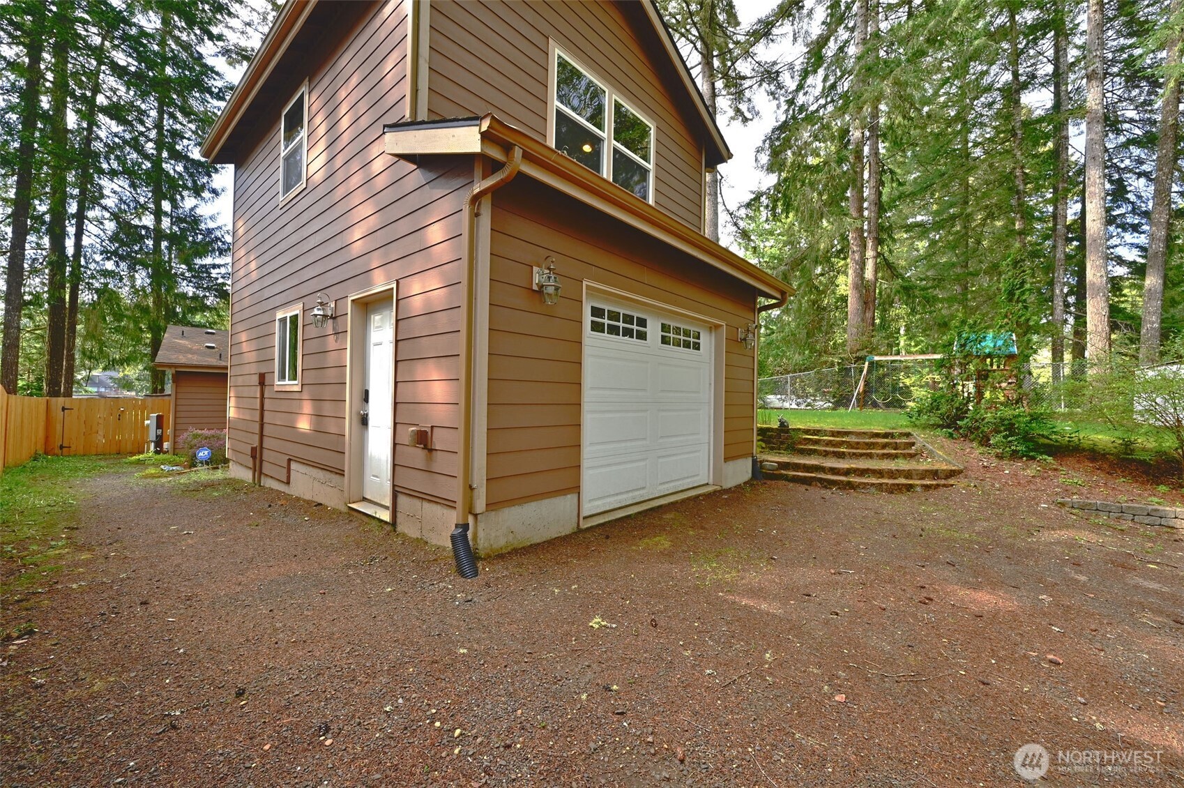 11598 Alpine Drive SW