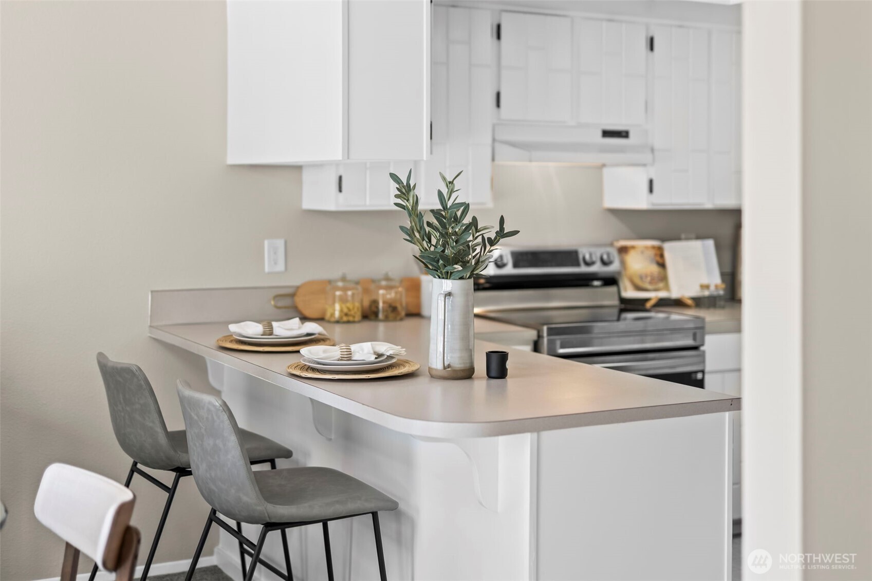 289 296 North Shore Boulevard