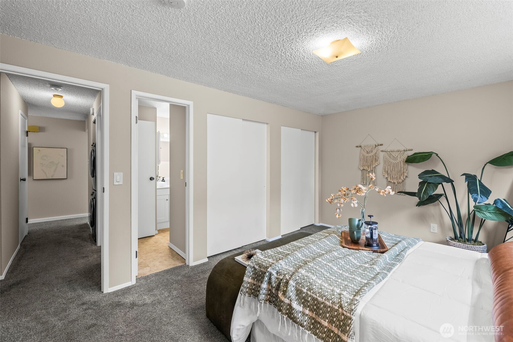 289 296 North Shore Boulevard