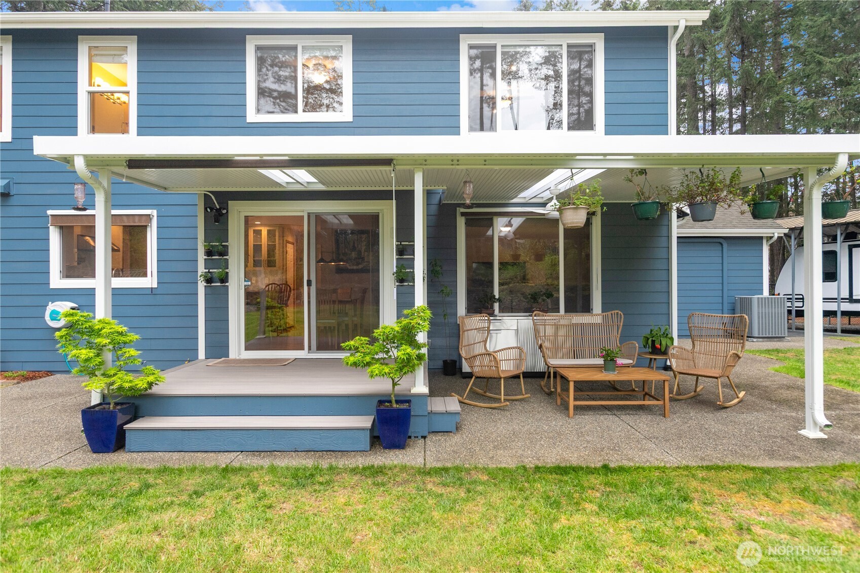 1093 SE St Patrick Court