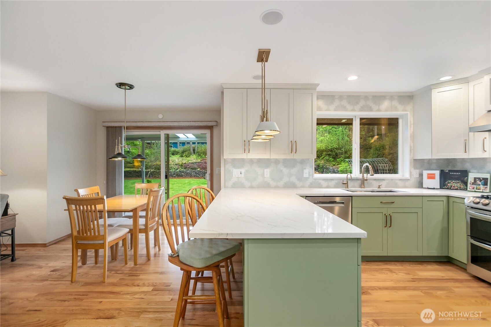 1093 SE St Patrick Court