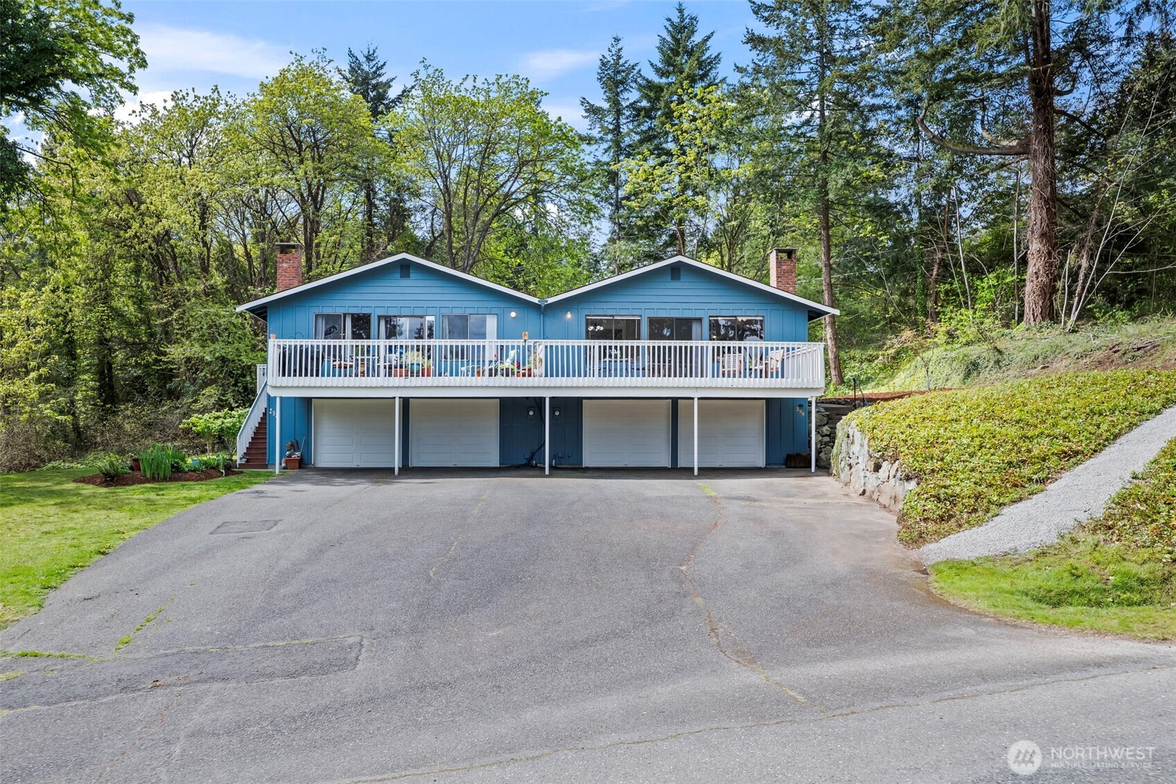 296 298 North Shore Boulevard