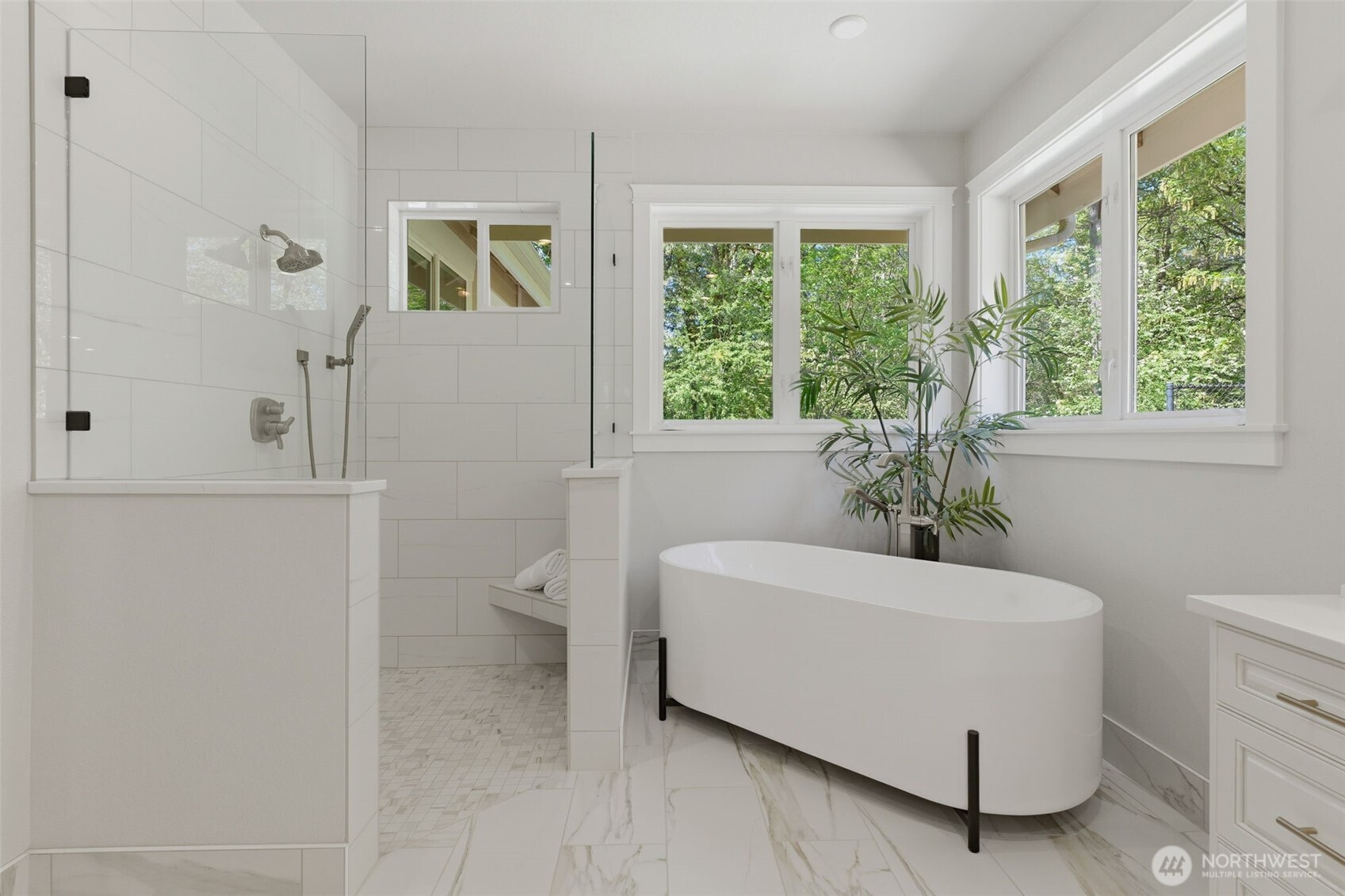 5407 69th Street Ct NW