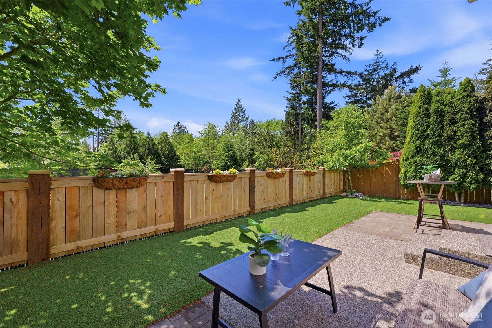 11208 Borgen Loop