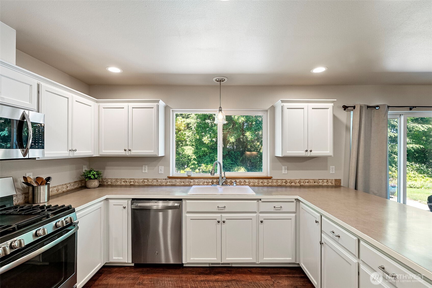 1109 139th Street NW